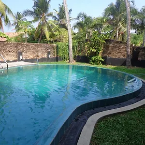 Star White - Negombo Hotel